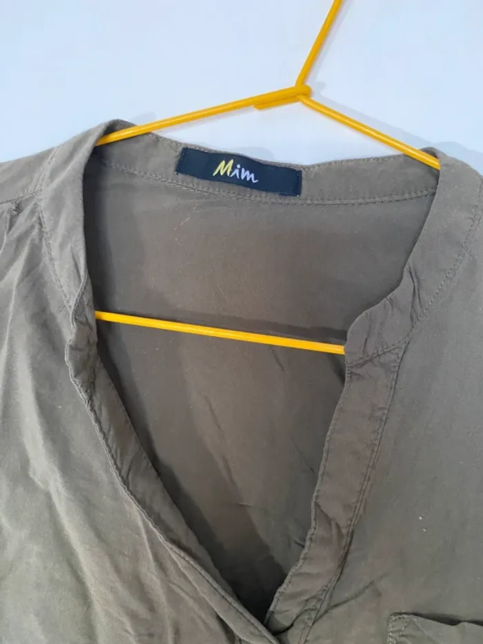 Chemise Mim verte attention manque boutons taille 34 - photo numéro 2