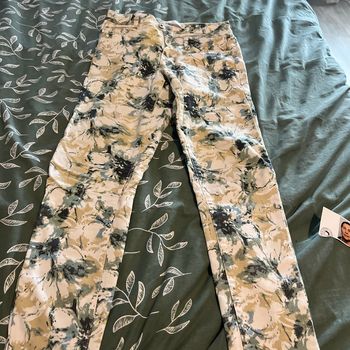 Pantalon.