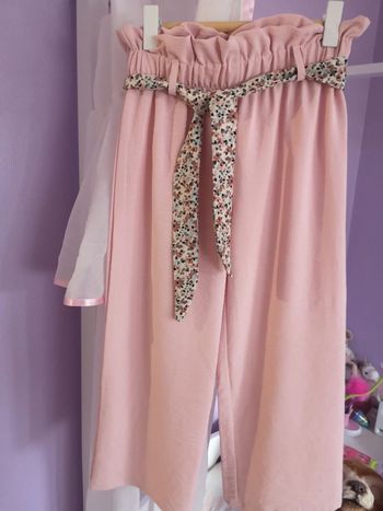 Pantacourt 3/4 large rose pâle