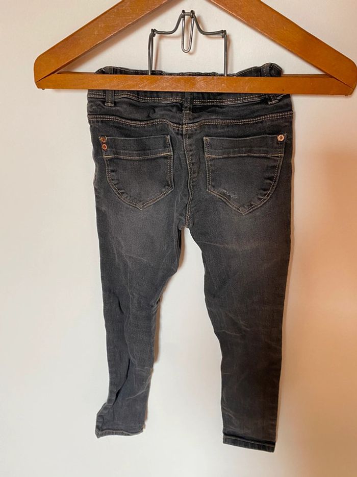 Jean noir - photo numéro 2