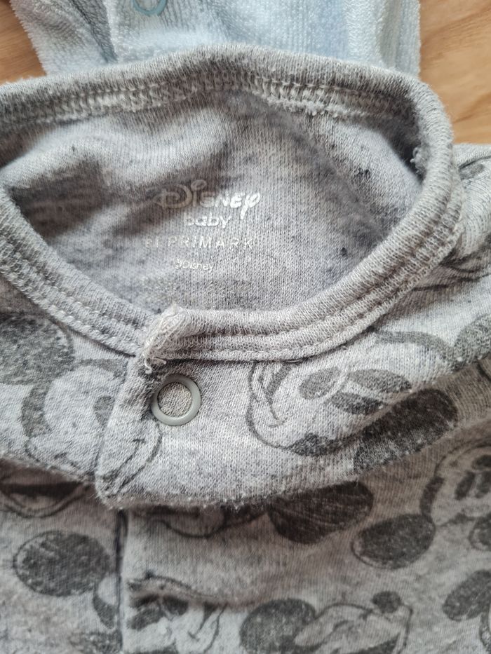 3 pyjamas - photo numéro 9
