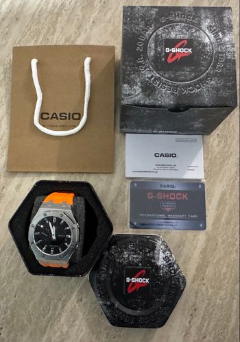 G-Shock GM-2100B-4AER Édition spéciale – Bracelet orange 