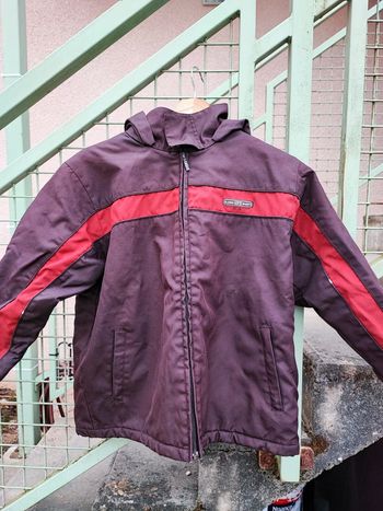Veste chaude taille 10 ans