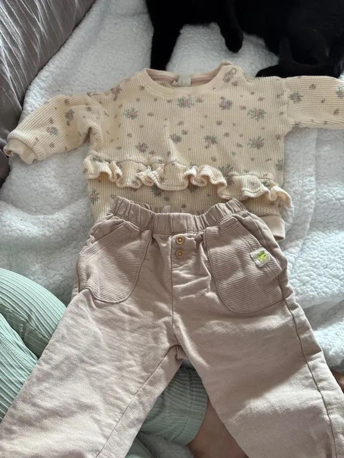Jolie ensemble 9/12 mois