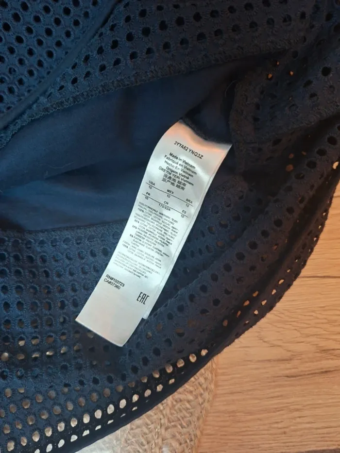 Robe Armani Exchange A|X bleu marine chic ajourée T.40/42 - photo numéro 13