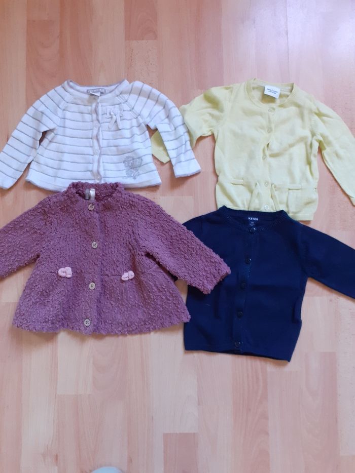 Lot de 15 articles printemps-été 3 mois fille - photo numéro 2