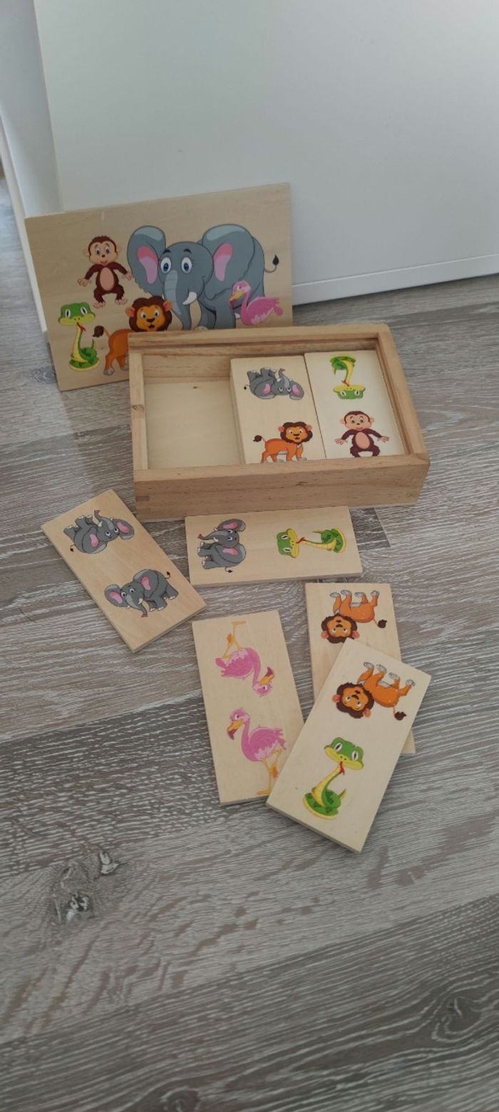 Dominos animaux en bois