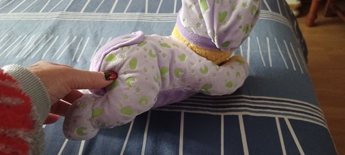 Très jolie petite peluche winni l'ourson - photo numéro 4