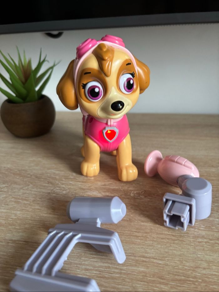 Stella grande figurine interactive pat patrouille - photo numéro 4