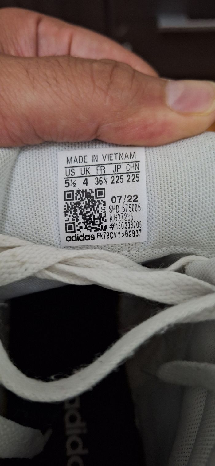 Basket adidas - photo numéro 5