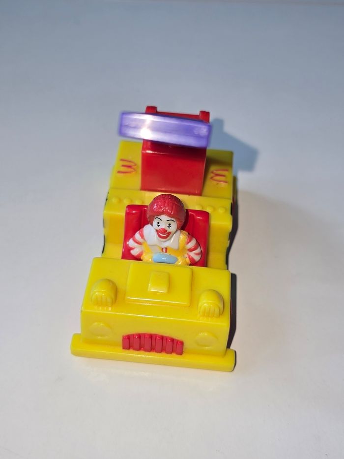 Lot de 6 jouets happy meal vintages de 1994 à 1996 - photo numéro 5