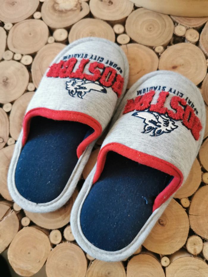 🌺Chaussons Neuf Boston garçon pointure 28/29 - photo numéro 4