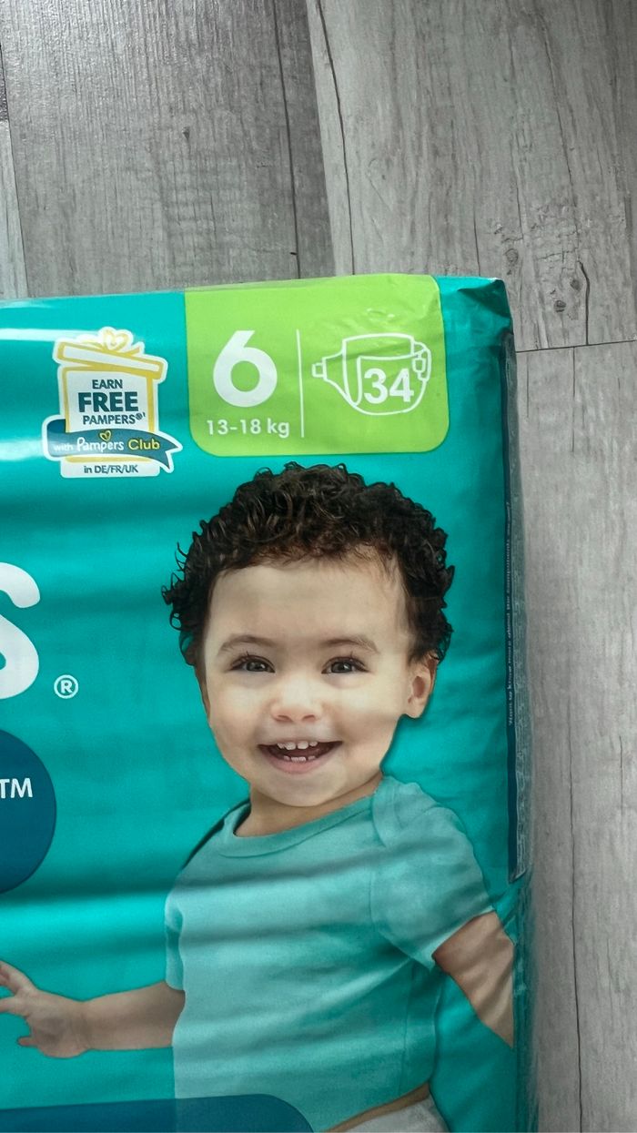Pampers taille 6 - photo numéro 2
