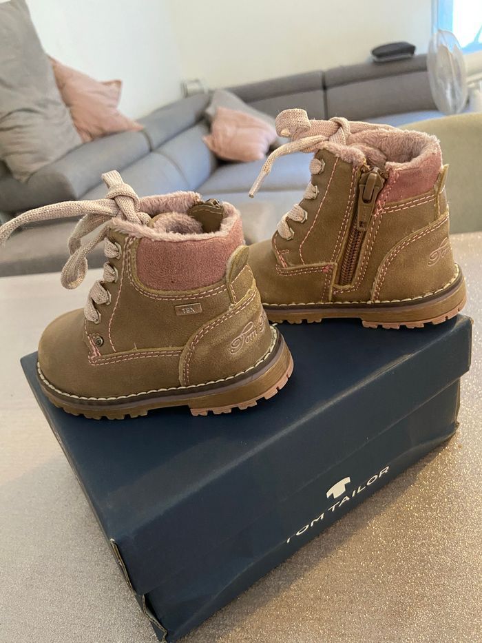 Bottines taille 19 - photo numéro 6