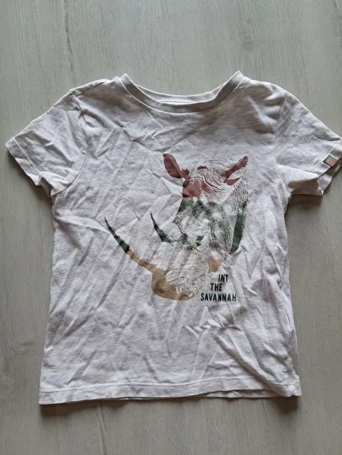 T-shirt rhinocéros