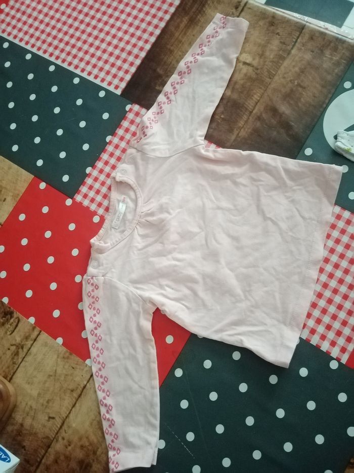 Tee-shirt manche longue fin taille 18mois gemo - photo numéro 2