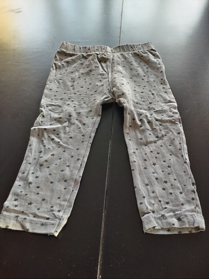 Lot pantalon et leggings - photo numéro 2