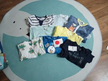 Lot 8 pyjamas 3 mois