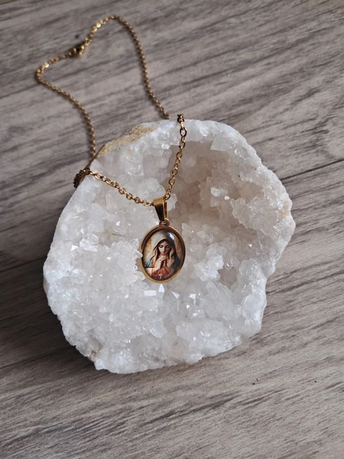 Collier vierge marie - photo numéro 2