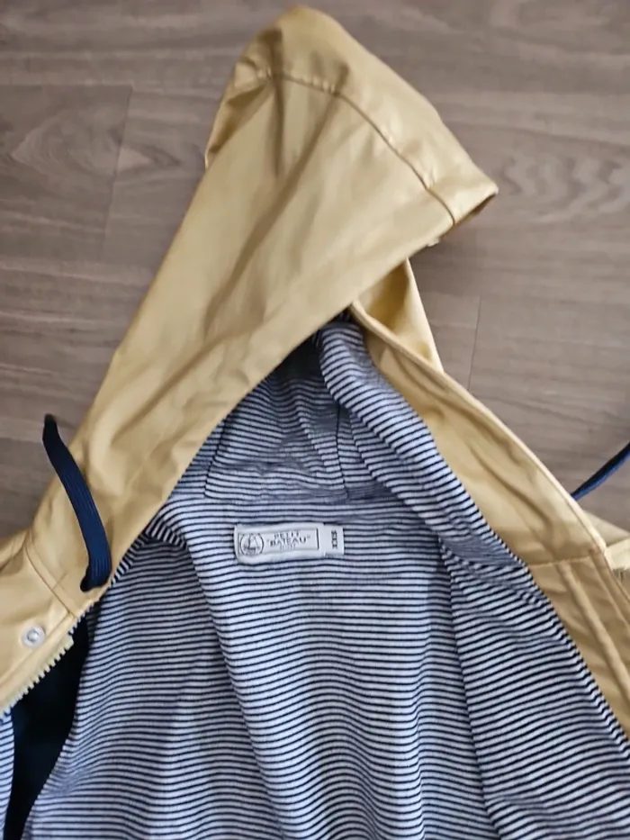 Imperméable dorée - photo numéro 5
