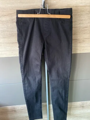 Pantalon caleçon  taille 38