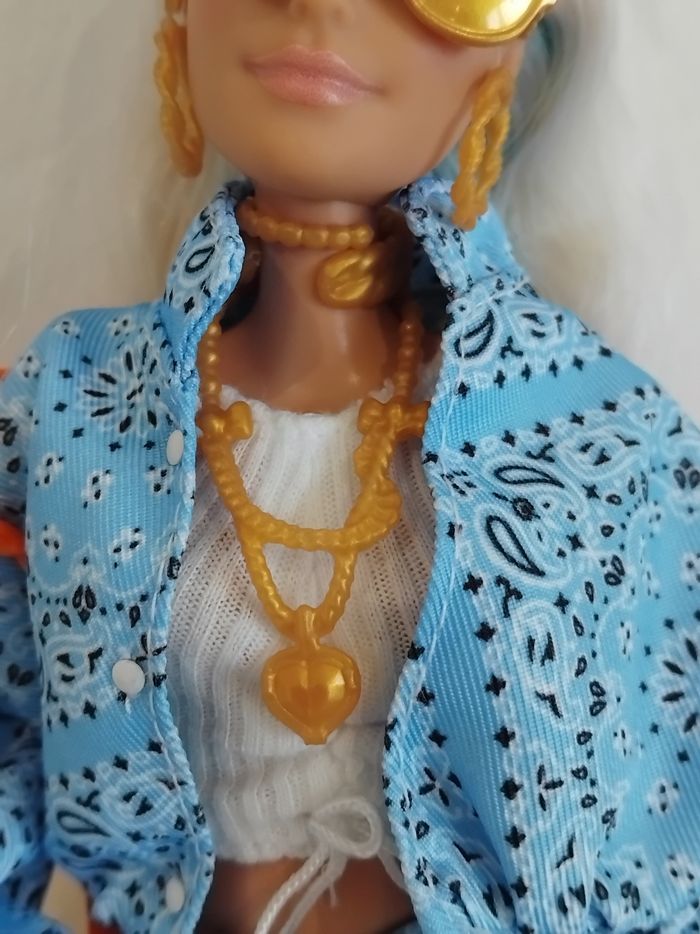 Poupée Barbie Extra - photo numéro 10