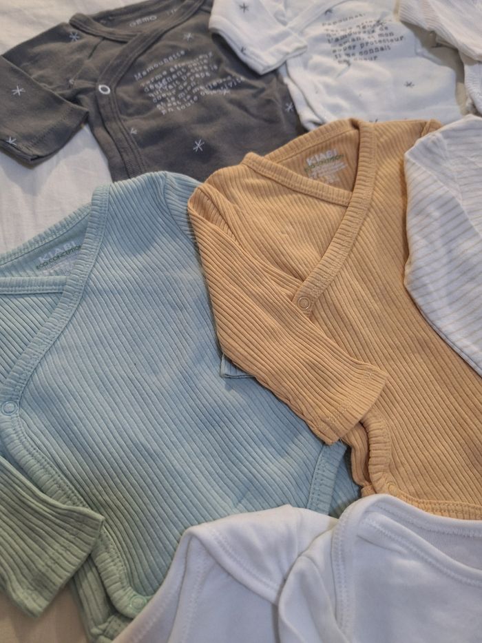 Lot de 12 bodies, 1 mois - photo numéro 5