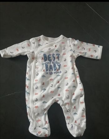 Pyjama garçon taille Naissance jamais porté