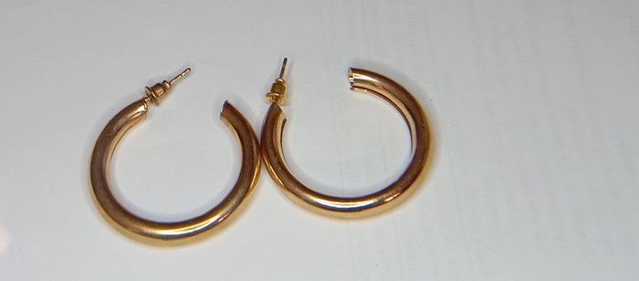 Créoles rondes dorées