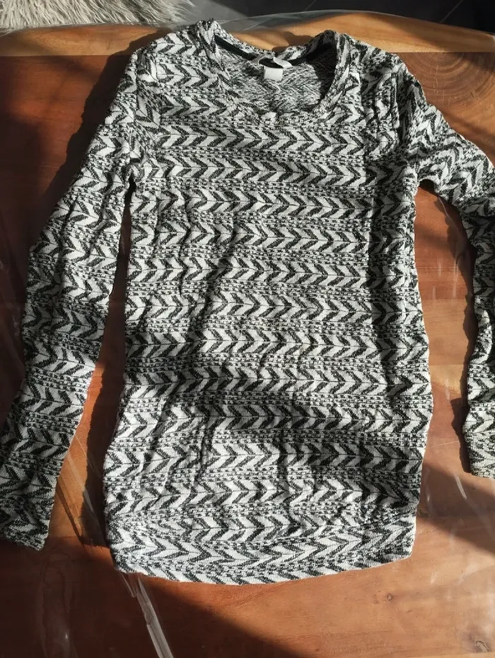 Lot de vêtements de grossesse t. 34 et 36 - photo numéro 3