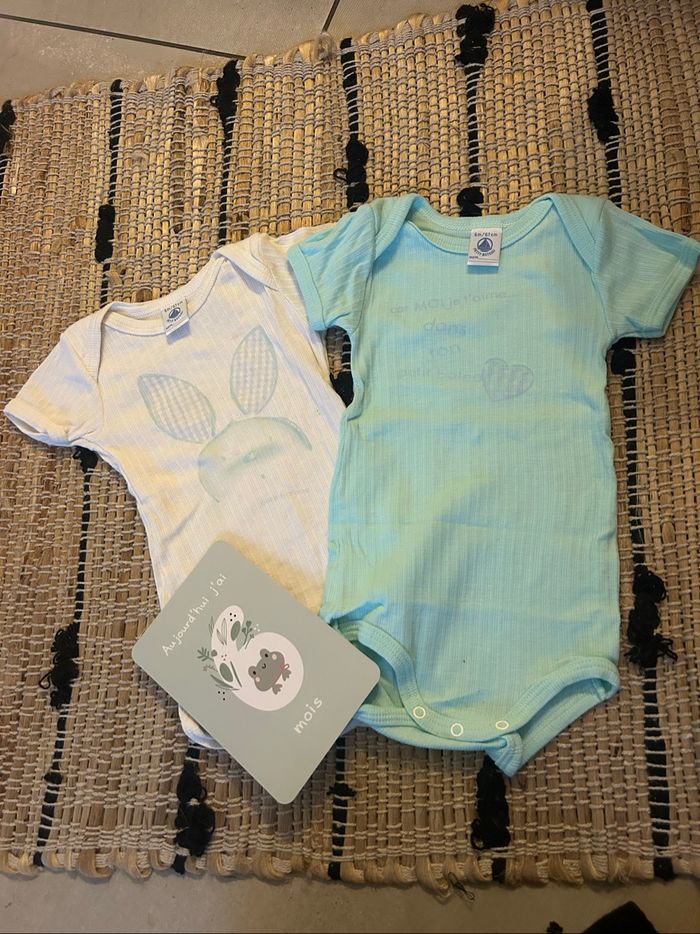 Lot bodies 6 mois petit bateau