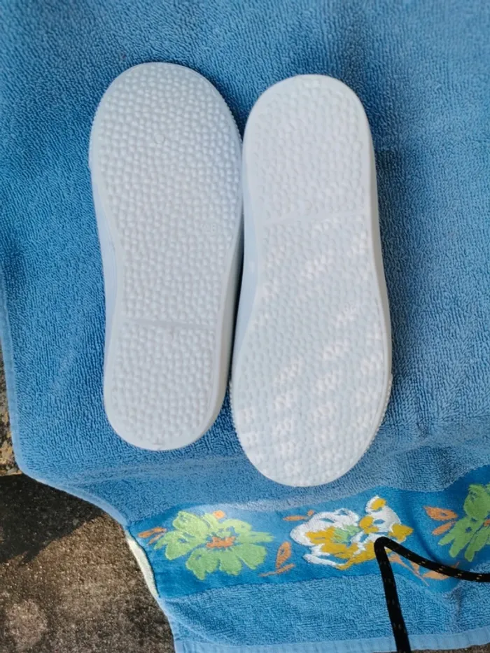 Chaussons de gym - photo numéro 3