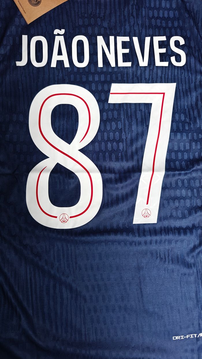 Maillot Joao Neves PSG - photo numéro 4