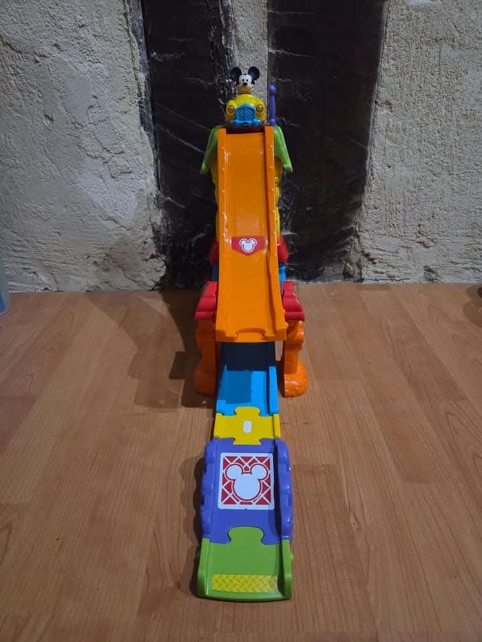 La maison toboggan magique de Mickey Tut tut bolides - photo numéro 3