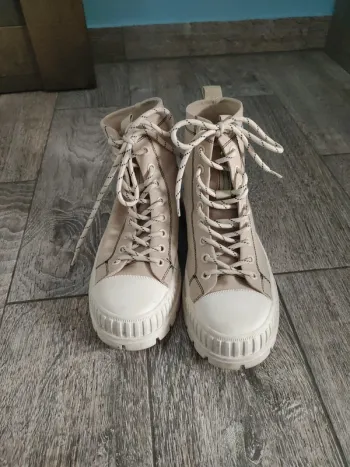 Bottines beiges