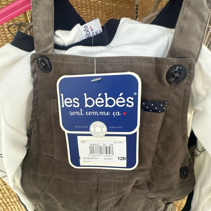 Petit ensemble pour petite fille de12 mois très jolie neuf - photo numéro 2