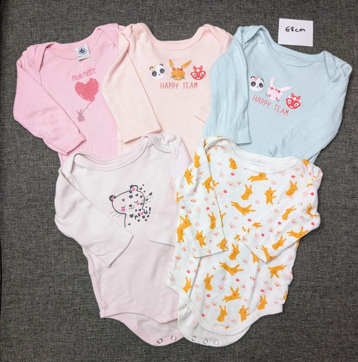 Lot de 5 bodies manches longues - Multi marques - 68 cm - Très bon état