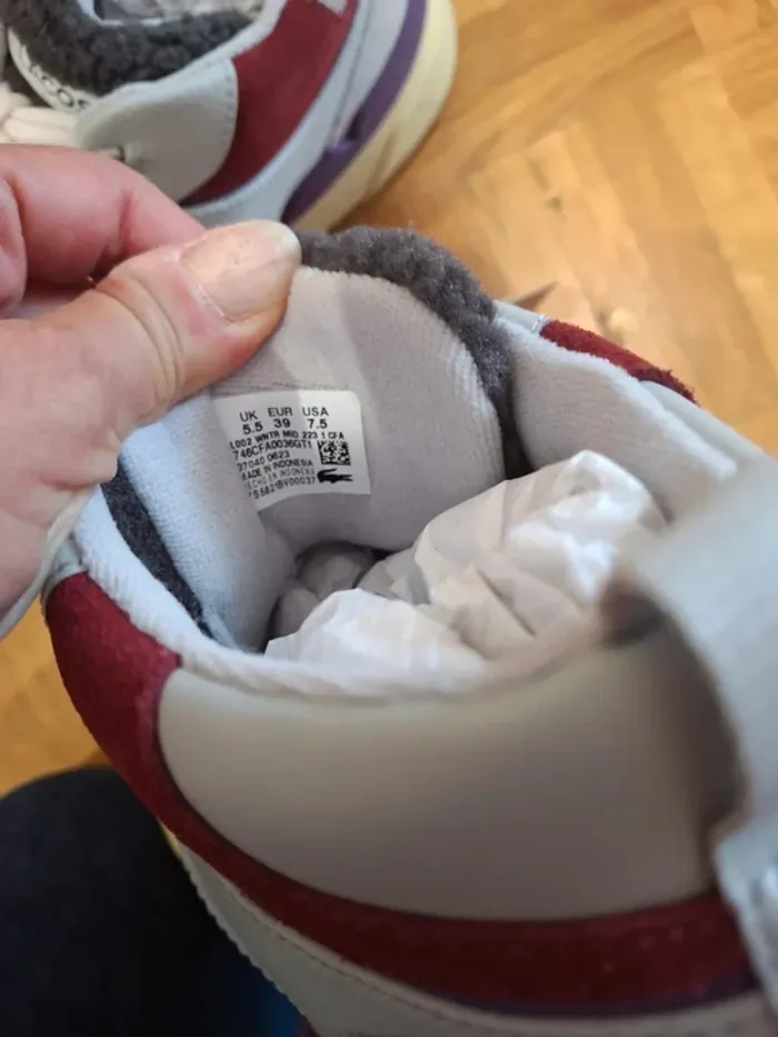 Baskets sneakers lacoste neuves avec boîte taille 39 - photo numéro 13