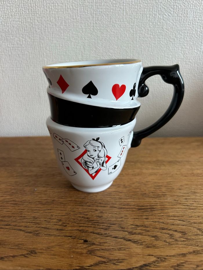 Tasse Alice au pays des merveilles