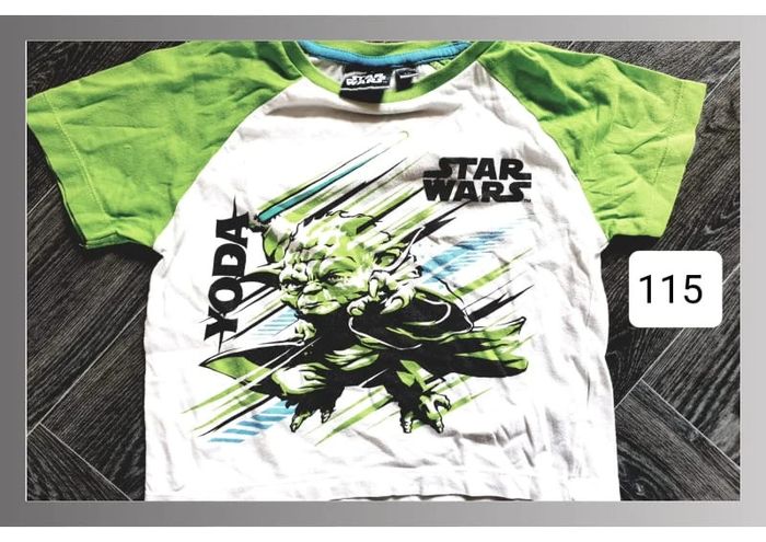 Tee-shirt Star Wars Yoda blanc/vert garçon 4 ans