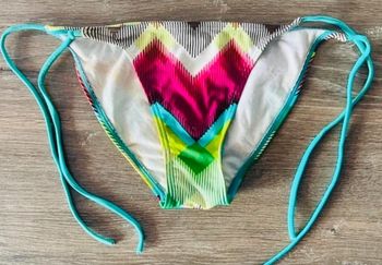 Bas de maillot de bain RIP Curl taille 36 S