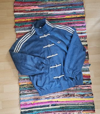 Veste tang Adidas bleu taille L nouvel an chinois