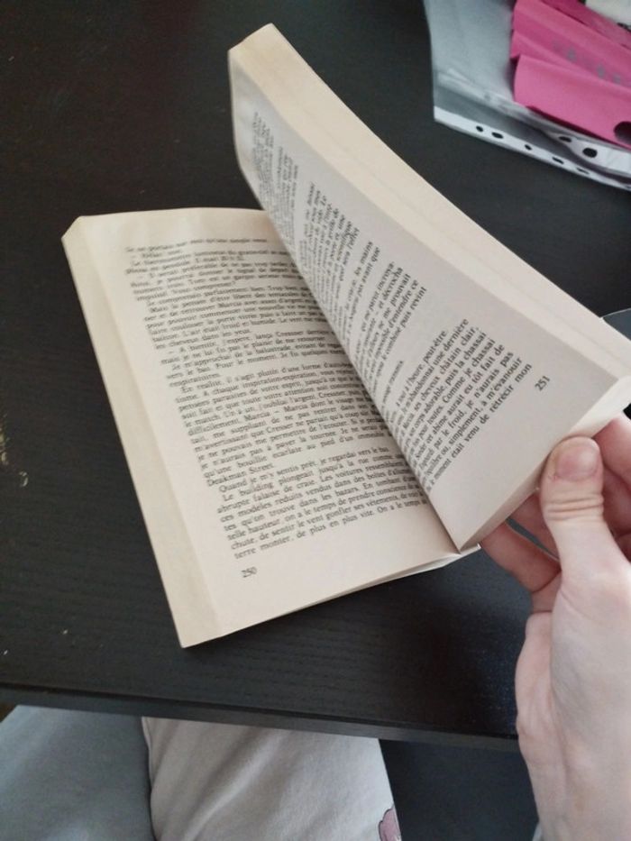 Livre danse macabre - photo numéro 4