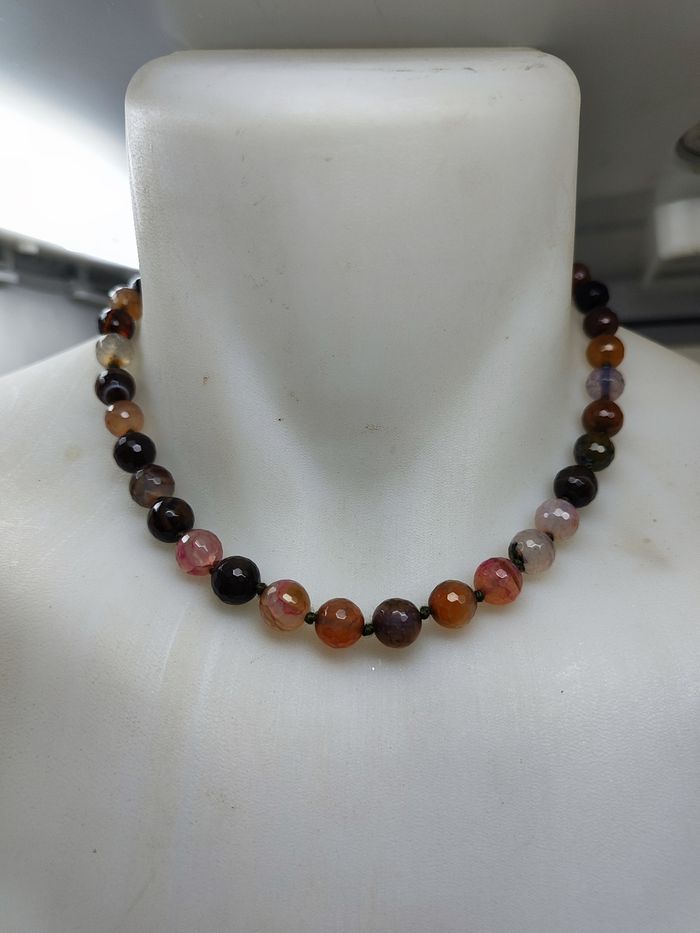 Collier un agate semis précieux perle naturel