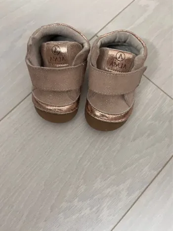 Petites chaussures