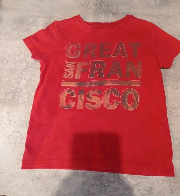 T shirts manches courtes 6 ans marque Auchan