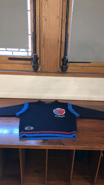 Pull Enfant Spiderman 3. 4 ans.