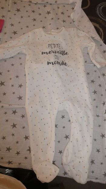 Lot 2 pyjamas – 18 mois fille – lot Q