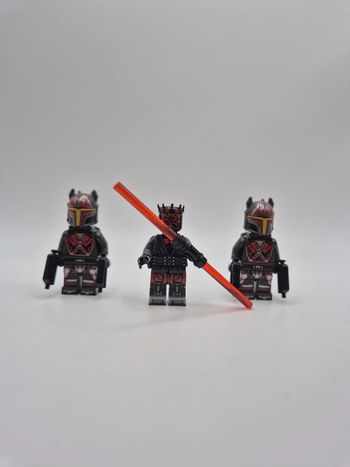 Figurines type lego Sith Dark Maul + 2 guerriers mandalorian star wars