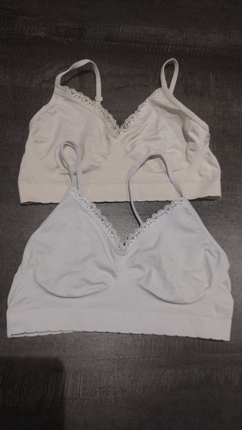 Lot 2 brassières 14-16 ans